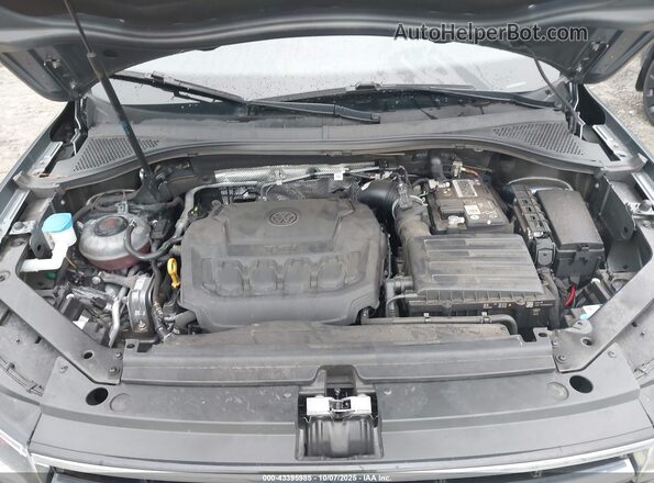 3VV3B7AX2NM058595 2022 VOLKSWAGEN TIGUAN Серый Вид сзади