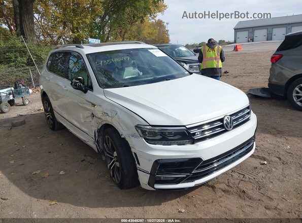 3VV4B7AX7KM065008 2019 VOLKSWAGEN TIGUAN White Przód prawy