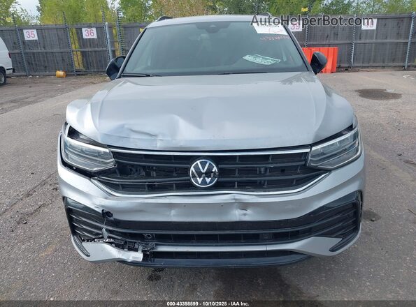 3VV8B7AX5RM052219 2024 VOLKSWAGEN TIGUAN Серый Вид щитка приборов