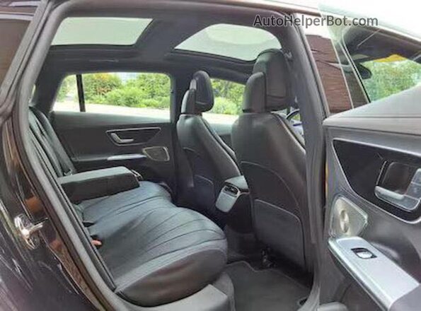 W1KEG1CB0RF045377 2024 MERCEDES-BENZ EQE Черный Вид сзади