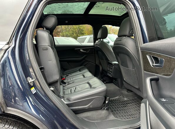 WA1ACBF78SD003214 2025 AUDI Q7 Черный Вид салона спереди