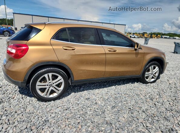 WDCTG4EB1JJ416056 2018 MERCEDES-BENZ GLA-CLASS Brown Przód prawy