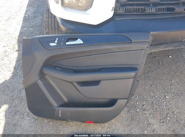 4JGDF6EE1JB074262 2018 MERCEDES-BENZ GLS 450 Серебряный Вид щитка приборов