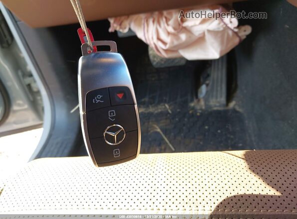 4JGFB5KB7RB103574 2024 MERCEDES-BENZ GLE 450 Серый Вид панели приборов