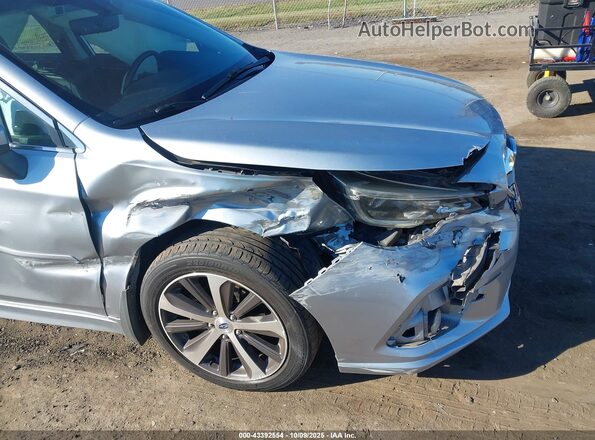 4S3BNAN61J3016754 2018 SUBARU LEGACY Silver Vista frontal