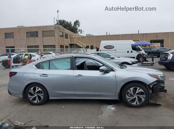 4S3BWAF6XM3012573 2021 SUBARU LEGACY Silver 360 interior view