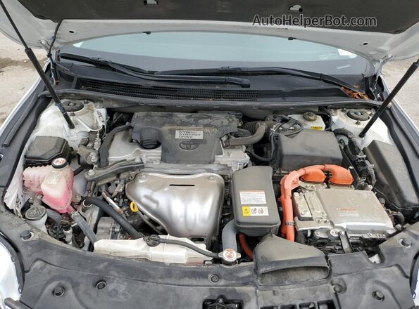 4T1BD1EB0JU062548 2018 TOYOTA AVALON Белый Вид задней части салона