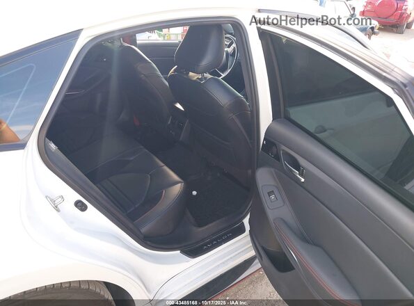 4T1FZ1FB5LU051002 2020 TOYOTA AVALON White Widok naklejki z numerem VIN