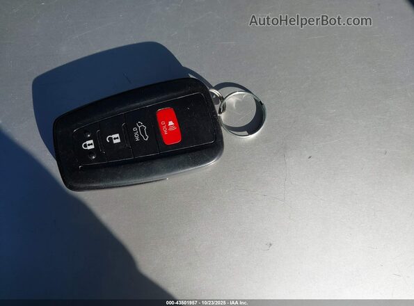 4T3D6RFV0NU081463 2022 TOYOTA LIMITED Темно-бордовый Вид панели приборов