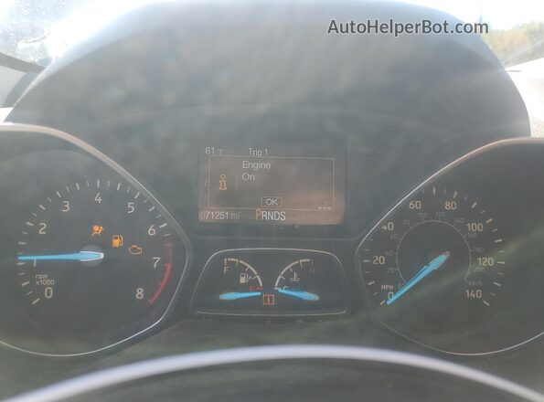 1FMCU9GD2HUD50101 2017 FORD ESCAPE Blue Vista de los asientos traseros