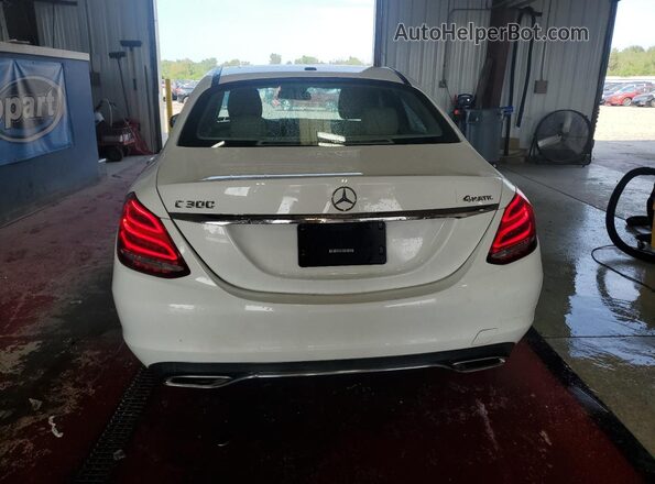 55SWF4KBXGU125189 2016 MERCEDES-BENZ C White უკანა ხედი