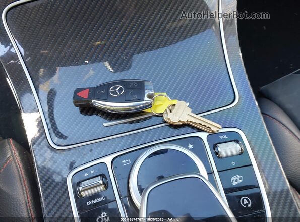 55SWF6EB4HU181590 2017 MERCEDES-BENZ AMG C 43 Silver Dashboard view