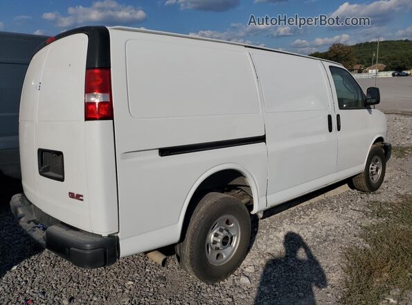 1GTW7AFP3P1104101 2023 GMC SAVANA White Delantero derecho