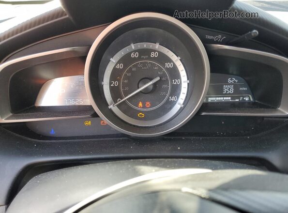 JM1DKDB72H0166559 2017 MAZDA CX-3 Белый Вид задних сидений