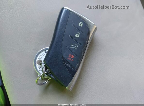 58ADA1C16MU008020 2021 LEXUS ES 300H Silver Widok deski rozdzielczej
