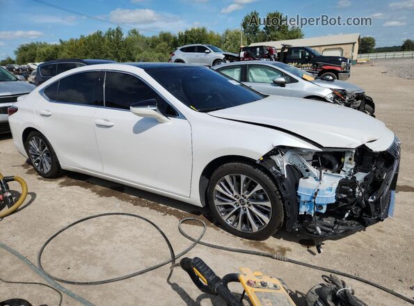58ADZ1B18MU099835 2021 LEXUS ES White Przód prawy