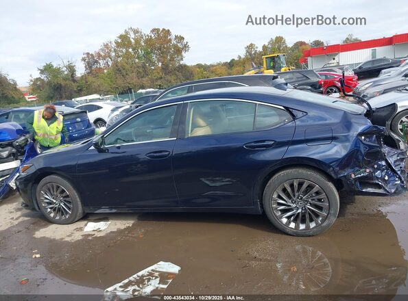 58AEA1C15RU039612 2024 LEXUS ES 300H Синий Панорамный вид салона 360°