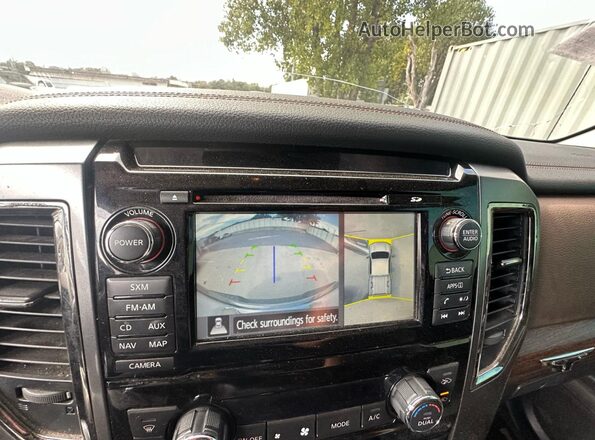 1N6BA1F40JN515281 2018 NISSAN TITAN White Вид підкапотного простору