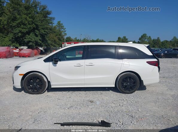 5FNRL6H72SB012979 2025 HONDA ODYSSEY White Սալոնի 360 աստիճան տեսք