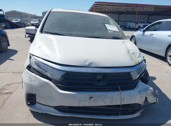 5FNRL6H7XMB033145 2021 HONDA ODYSSEY White Rear interior view