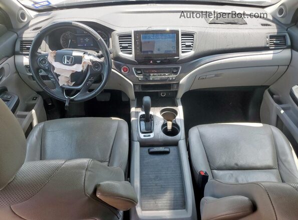 5FPYK2F66JB002057 2018 HONDA RIDGELINE Серый Вид панели приборов