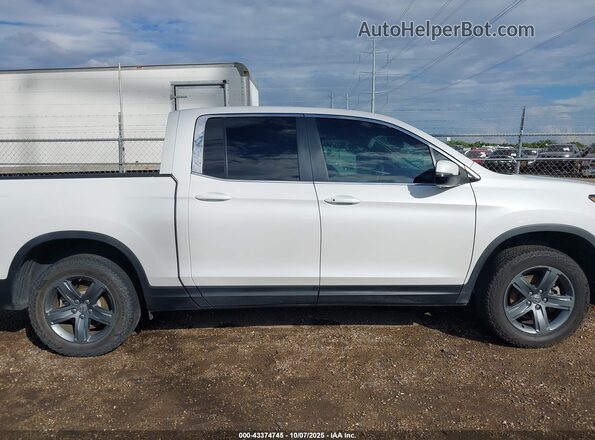 5FPYK3F59PB042588 2023 HONDA RIDGELINE Белый Вид задней части салона