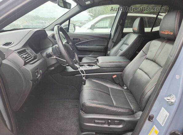 5FPYK3F69RB016438 2024 HONDA RIDGELINE Синий Вид салона спереди
