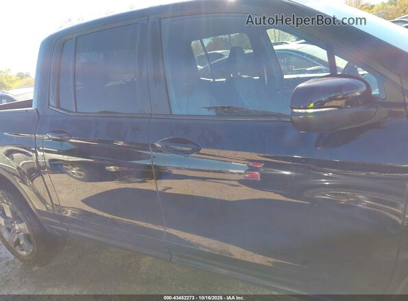 5FPYK3F6XRB030493 2024 HONDA RIDGELINE Black Rear interior view