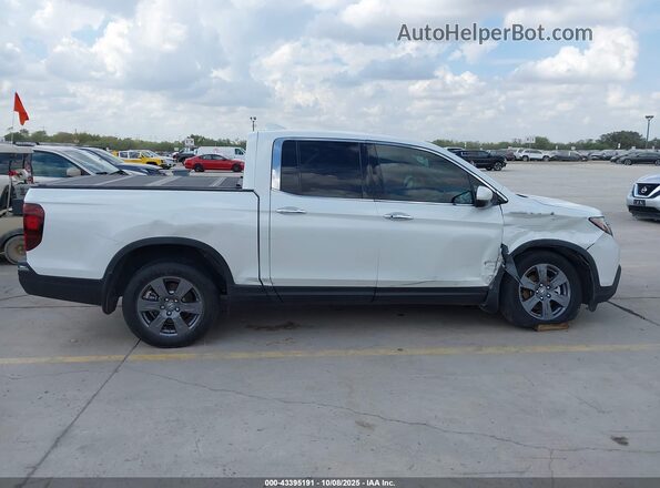 5FPYK3F73LB018721 2020 HONDA RIDGELINE White Widok wnętrza z tyłu