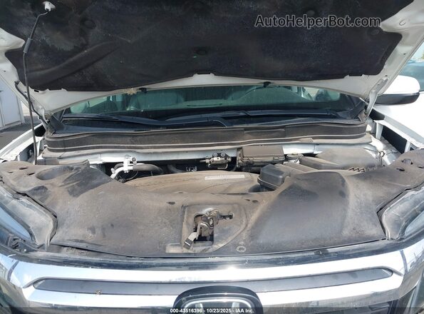 5FPYK3F7XJB003436 2018 HONDA RIDGELINE Белый Вид сзади