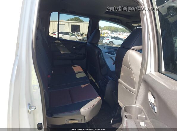 5FPYK3F89MB010925 2021 HONDA RIDGELINE Белый Вид наклейки с VIN-кодом