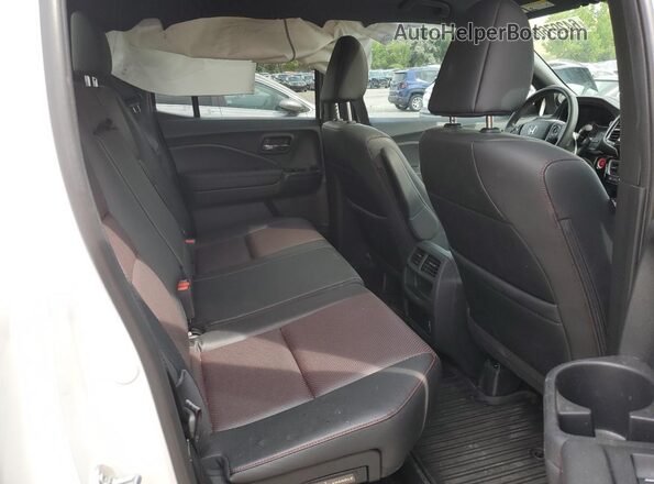 5FPYK3F8XPB011781 2023 HONDA RIDGELINE Белый Вид задних сидений