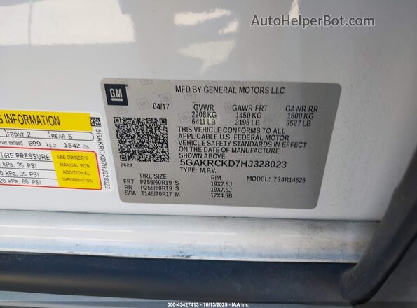 5GAKRCKD7HJ328023 2017 BUICK ENCLAVE Белый Вид подкапотного пространства