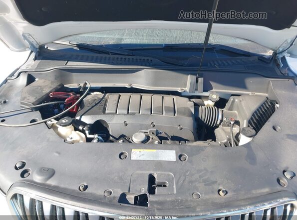 5GAKRCKD7HJ328023 2017 BUICK ENCLAVE Белый Вид сзади