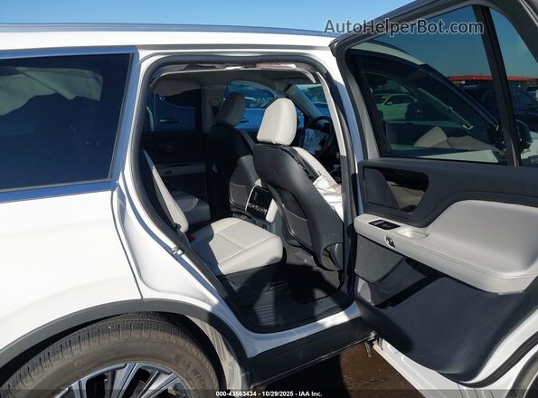 5LM5J6WC1SGL18168 2025 LINCOLN AVIATOR Белый Вид наклейки с VIN-кодом