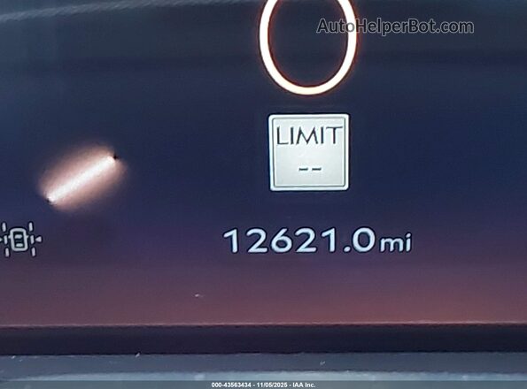 5LM5J6WC1SGL18168 2025 LINCOLN AVIATOR Белый 