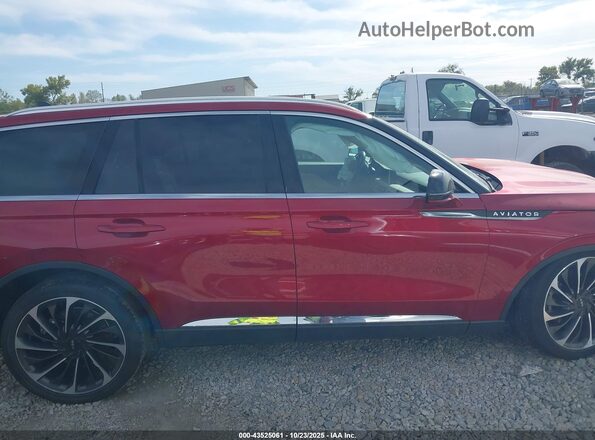 5LM5J7XC0MGL04124 2021 LINCOLN AVIATOR Красный Вид задней части салона