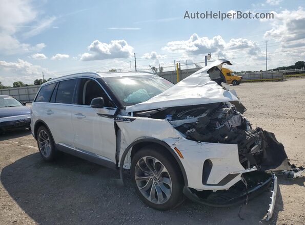 5LM5J7XC1SGL25187 2025 LINCOLN AVIATOR Белый Передняя правая четверть