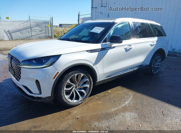 5LM5J7XC8SGL10654 2025 LINCOLN AVIATOR Белый Передняя левая четверть