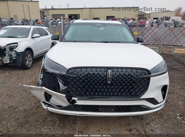 5LM5J7XCXSGL29240 2025 LINCOLN AVIATOR Белый Вид щитка приборов