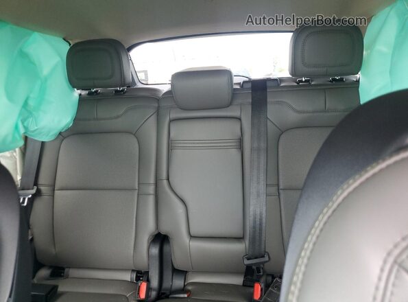 5LMCJ1DA5RUL22604 2024 LINCOLN CORSAIR White Rear seats view