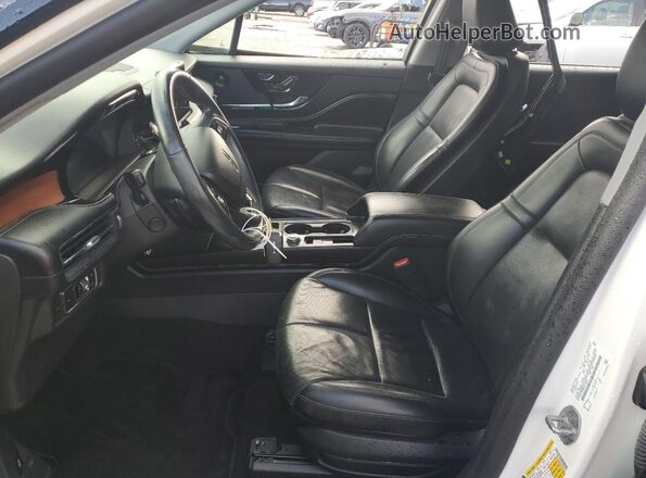 5LMCJ2C94MUL09252 2021 LINCOLN CORSAIR White Вид салону спереду