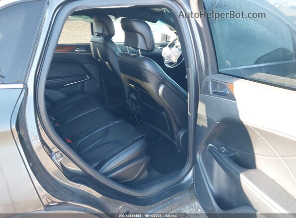 5LMCJ2D90KUL37495 2019 LINCOLN MKC Серый Вид наклейки с VIN-кодом