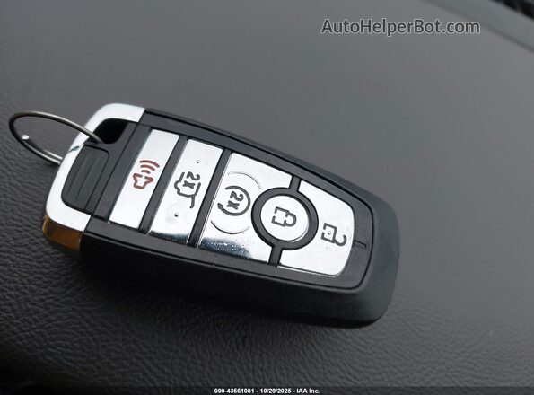 5LMCJ2DAXRUL01883 2024 LINCOLN CORSAIR Blue Вид панелі приладів