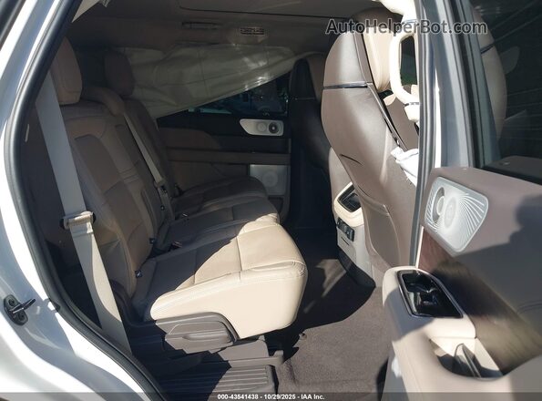 5LMJJ2LG6REL12340 2024 LINCOLN NAVIGATOR White Вид наклейки з VIN-кодом
