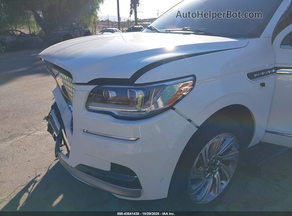 5LMJJ2LG6REL12340 2024 LINCOLN NAVIGATOR White 