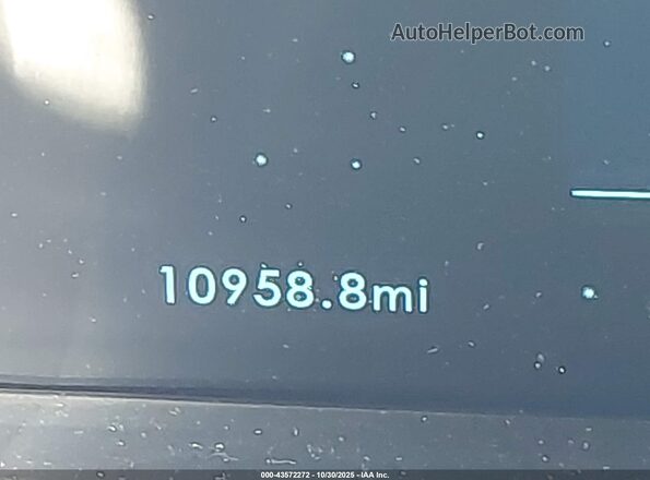 5LMJJ2LG7REL24559 2024 LINCOLN NAVIGATOR Белый 