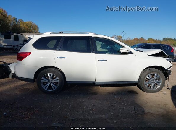 5N1DR2MM2JC655255 2018 NISSAN PATHFINDER Белый Вид задней части салона