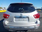 2018 Nissan Pathfinder S Silver vin: 5N1DR2MNXJC678338
