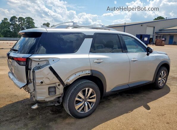 5N1DR3CA5PC222051 2023 NISSAN PATHFINDER Silver Tył prawy